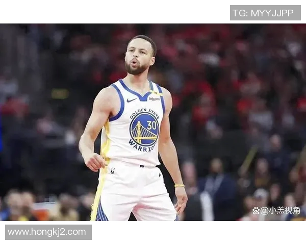 喜爱库里风格的足球明星们如何在赛场上展现个人魅力与团队精神