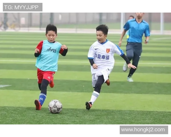 杭州足球队实力解析：从青训到职业联赛的全面发展与挑战